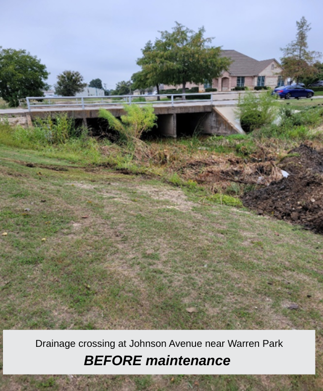 a photo of the drainage crossing at Johnson Avenue near Warren Park before maintenance 