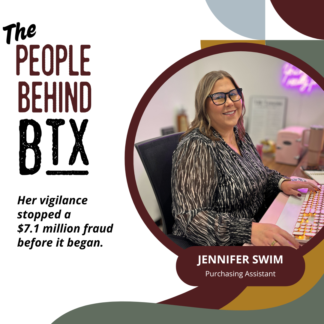 a picture of Jennifer Swim